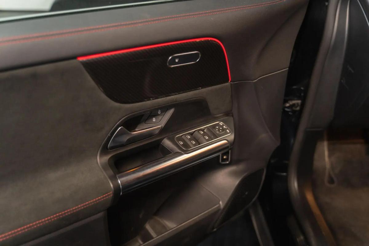 mercedes-benz-gla-2022-hibrido-a-gasolina-1332cc