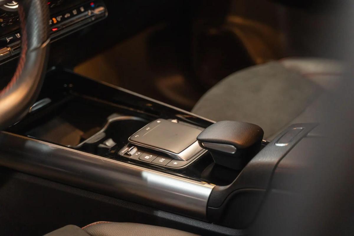 mercedes-benz-gla-2022-hibrido-a-gasolina-1332cc
