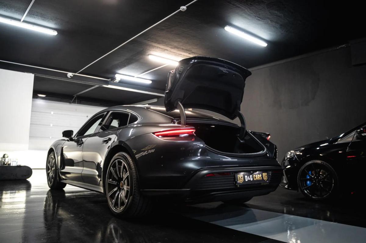 porsche-taycan-2022-eletrico-0cc