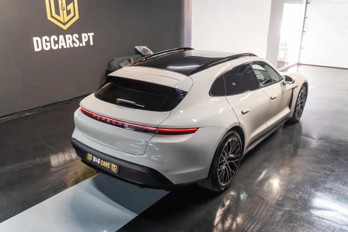 porsche-taycan-2022-eletrico-0cc