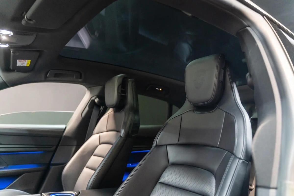 porsche-taycan-2022-eletrico-0cc