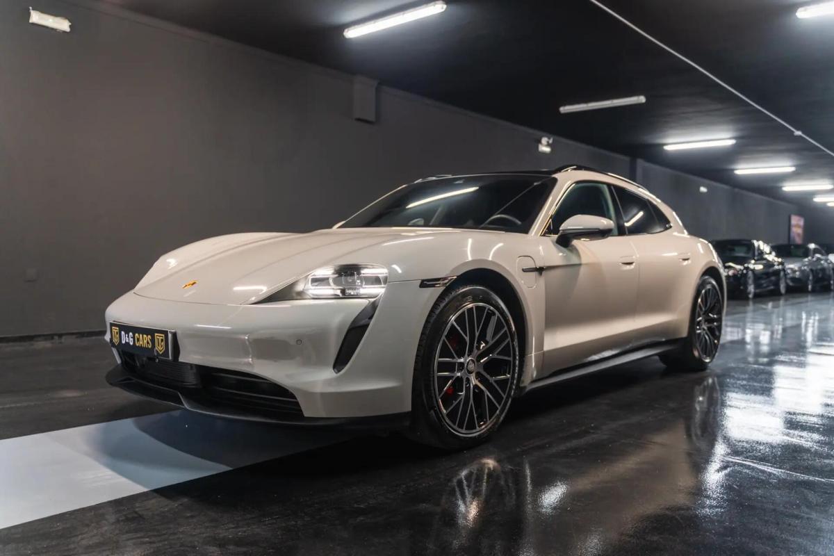 porsche-taycan-2022-eletrico-0cc