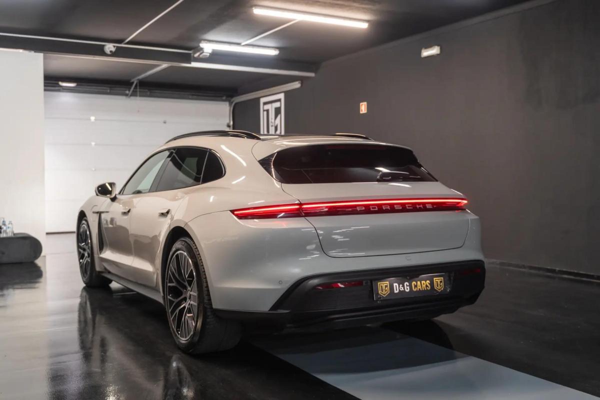 porsche-taycan-2022-eletrico-0cc