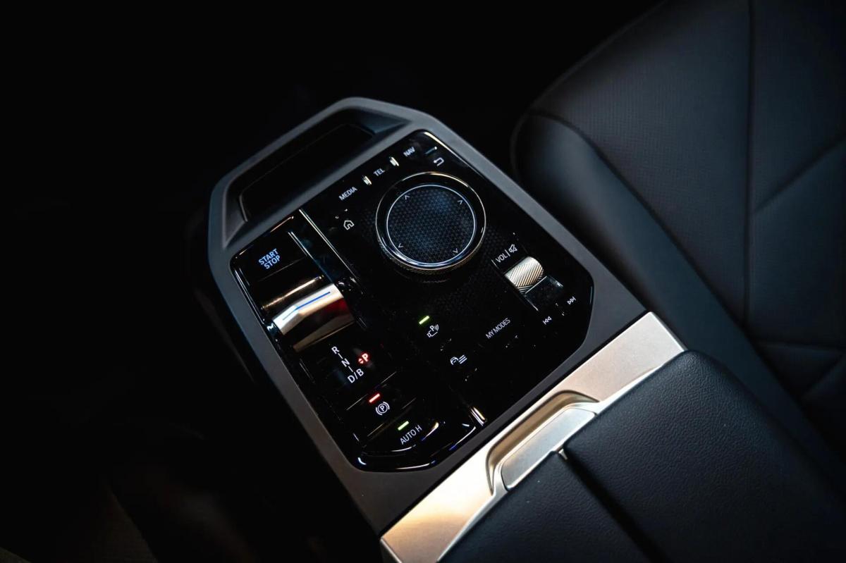 bmw-ix-2023-eletrico-0cc