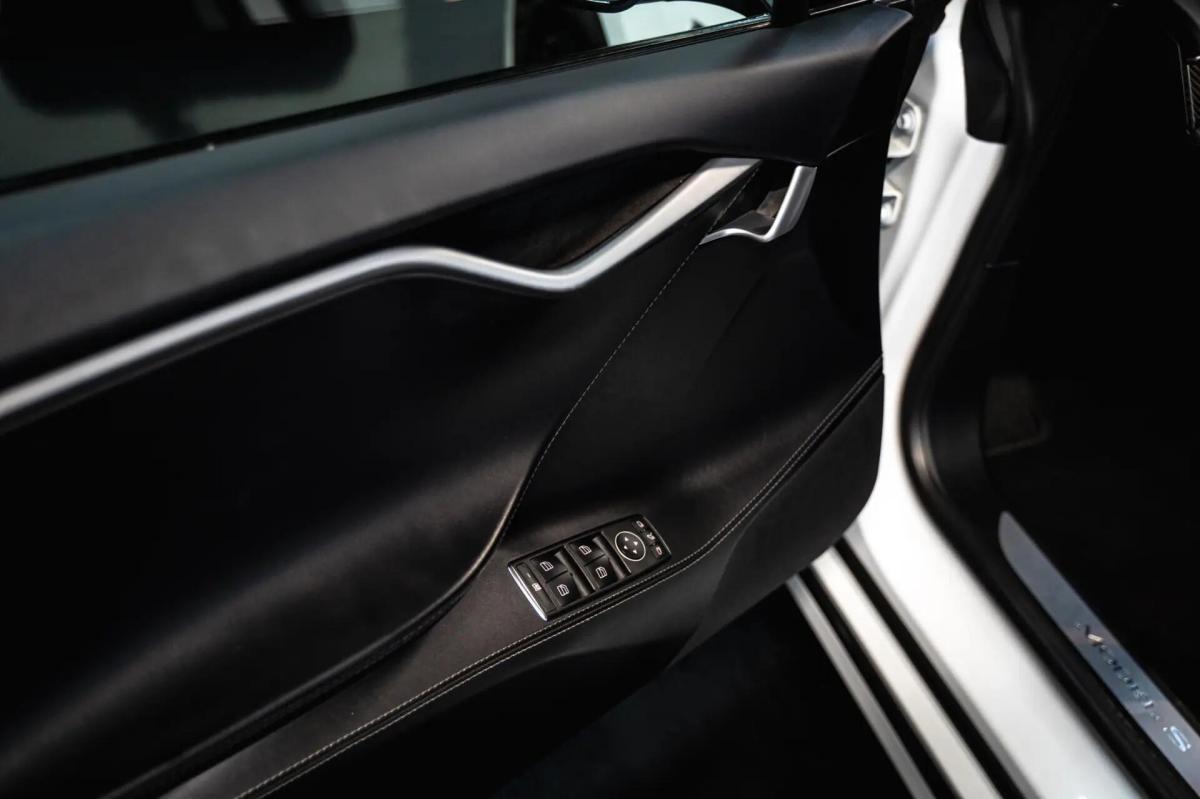 tesla-model-s-2018-eletrico-0cc