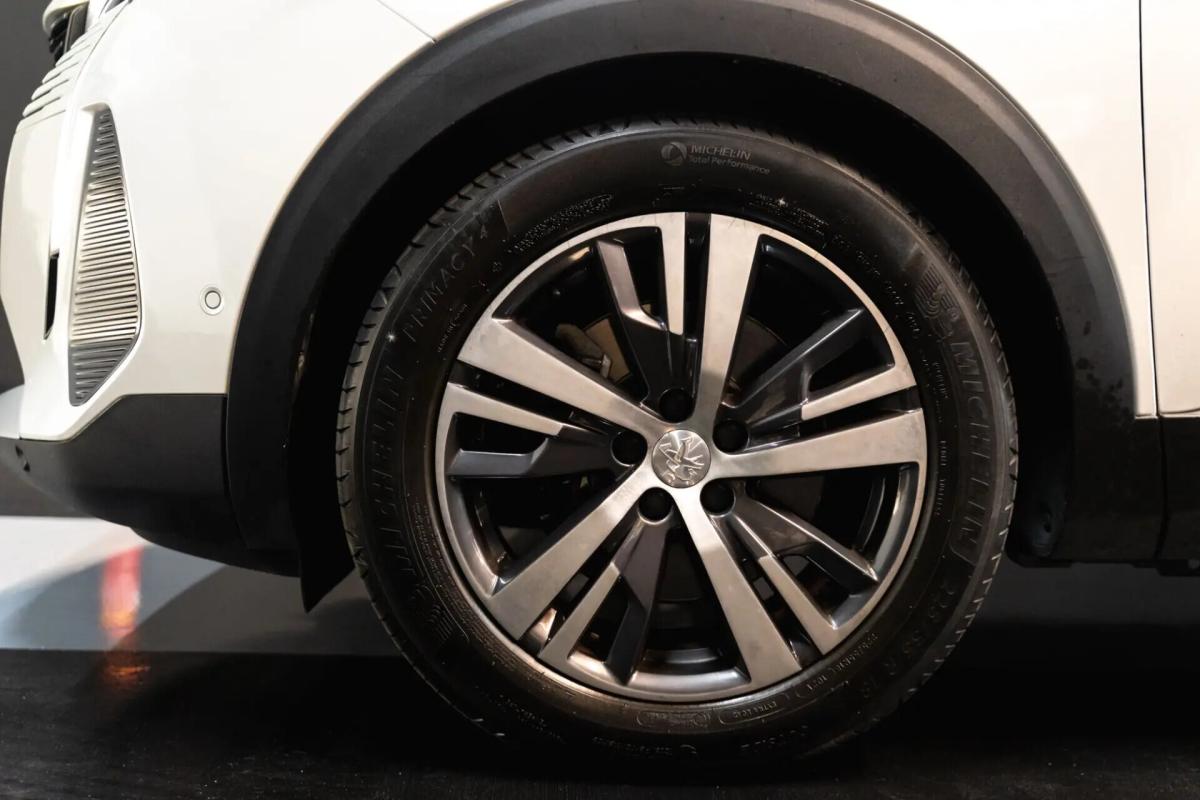 peugeot-3008-2021-hibrido-a-gasolina-1598cc