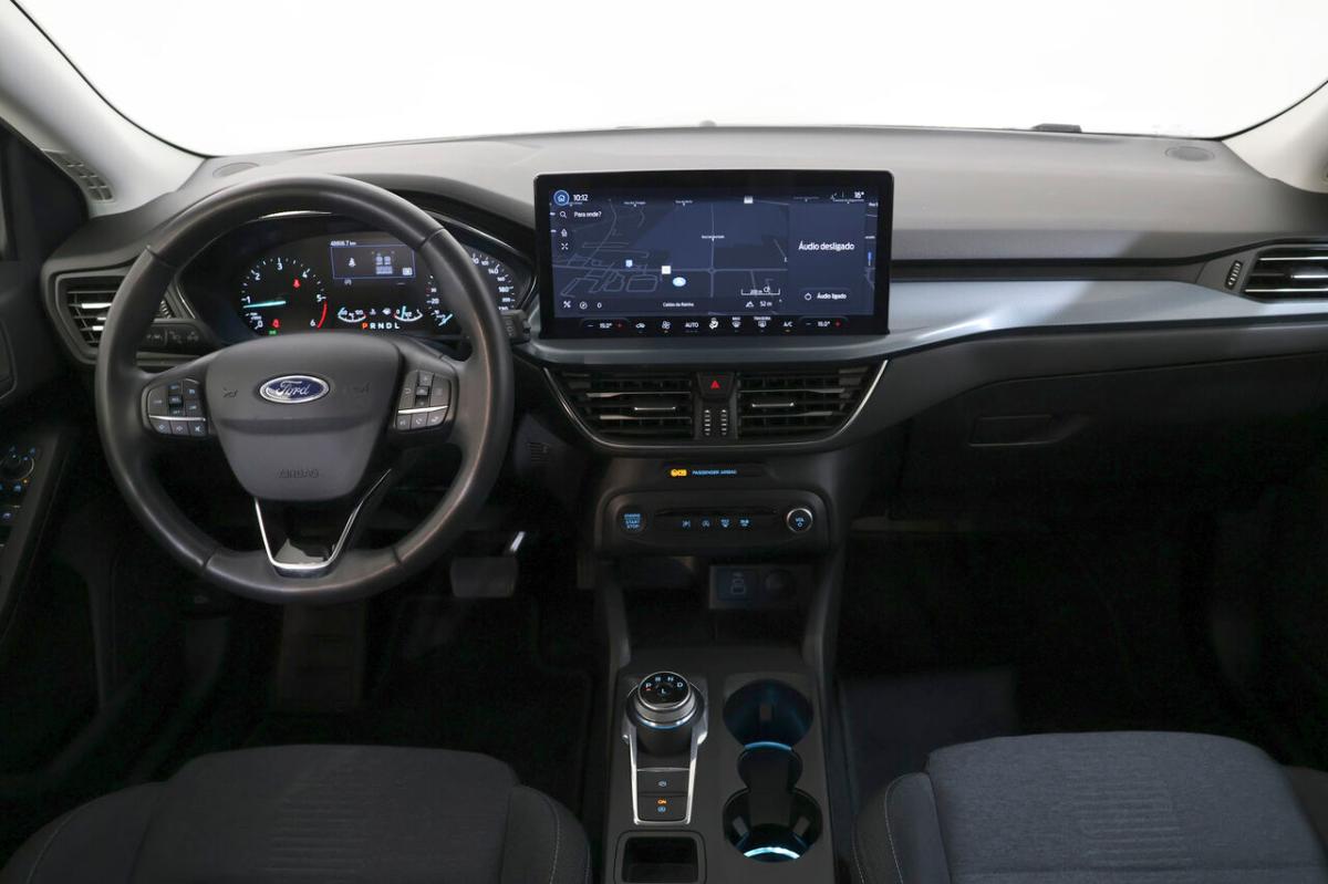 ford-focus-sw-2023-diesel-1499cc