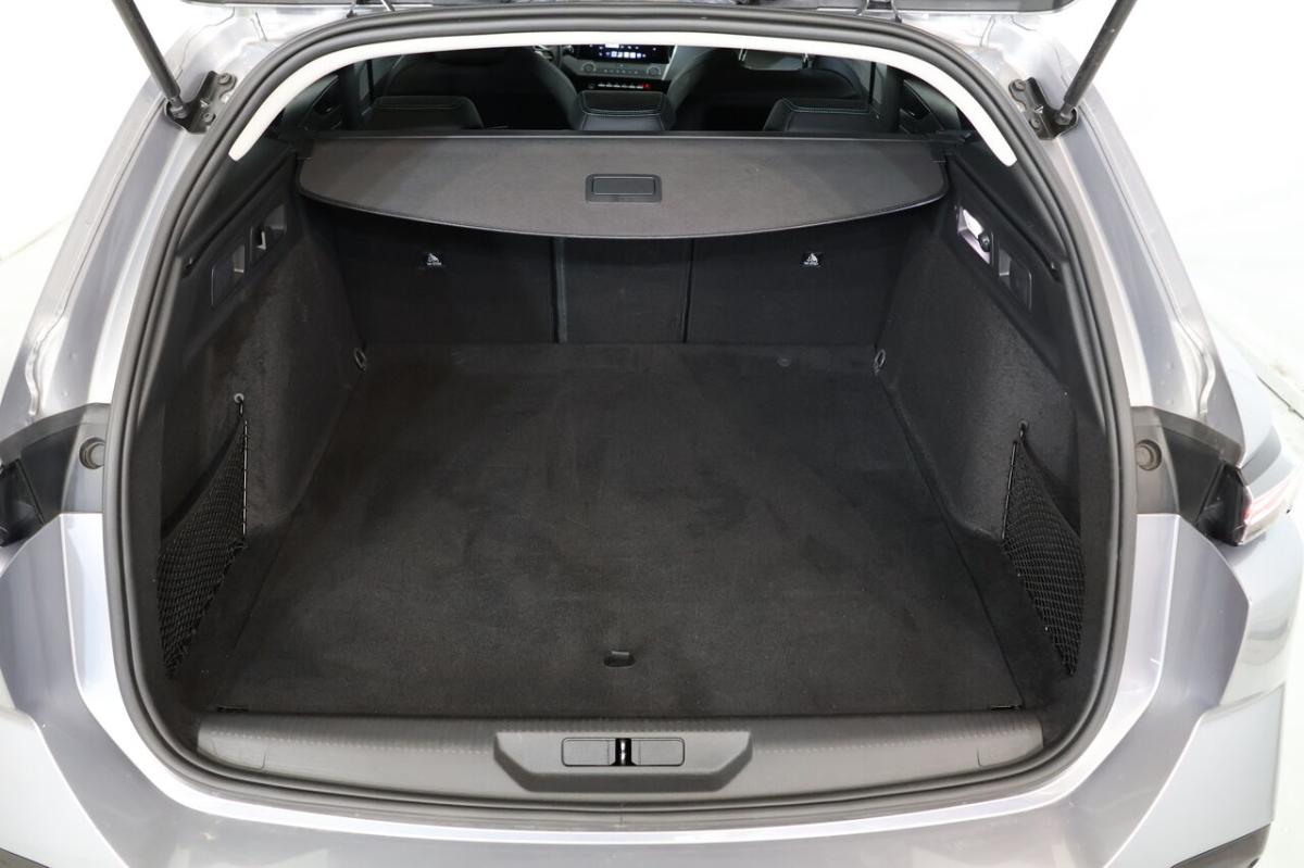 peugeot-308-sw-2024-diesel-1499cc