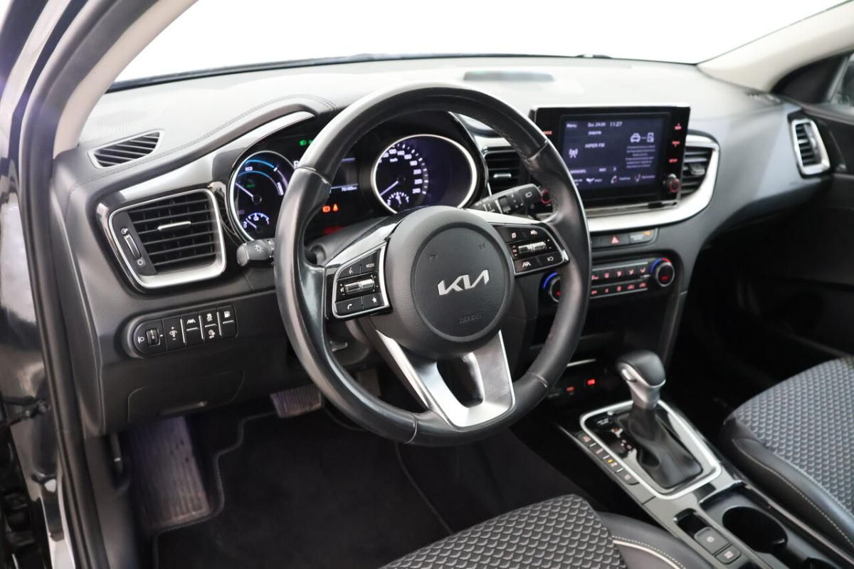 kia-ceed-1-6-gdi-plug-in-hybrid-2022-hibrido-1580cc