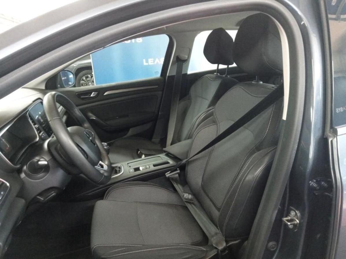 renault-megane-sport-tourer-2023-diesel-1461cc