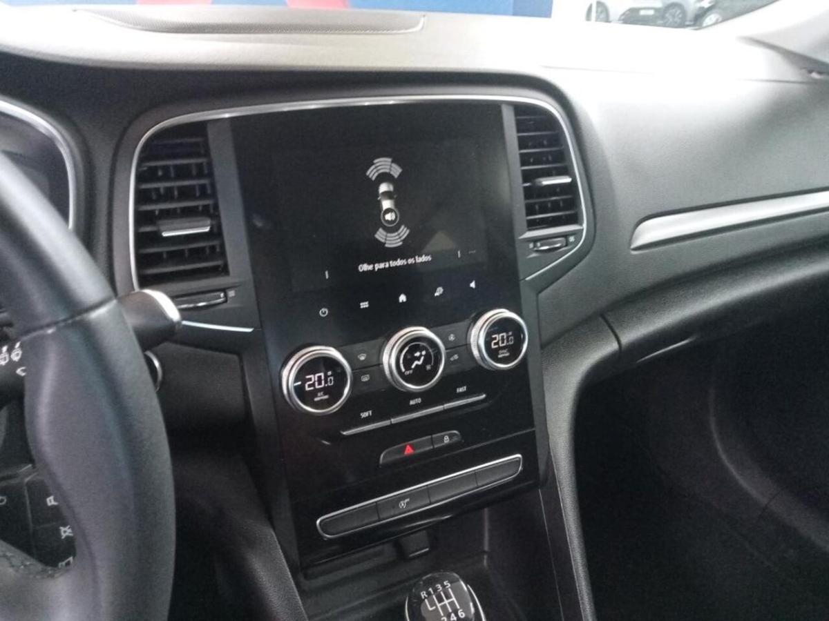 renault-megane-sport-tourer-2023-diesel-1461cc