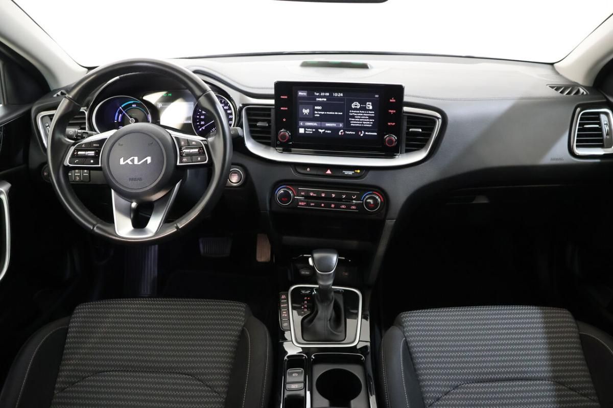 kia-xceed-2024-hibrido-1580cc