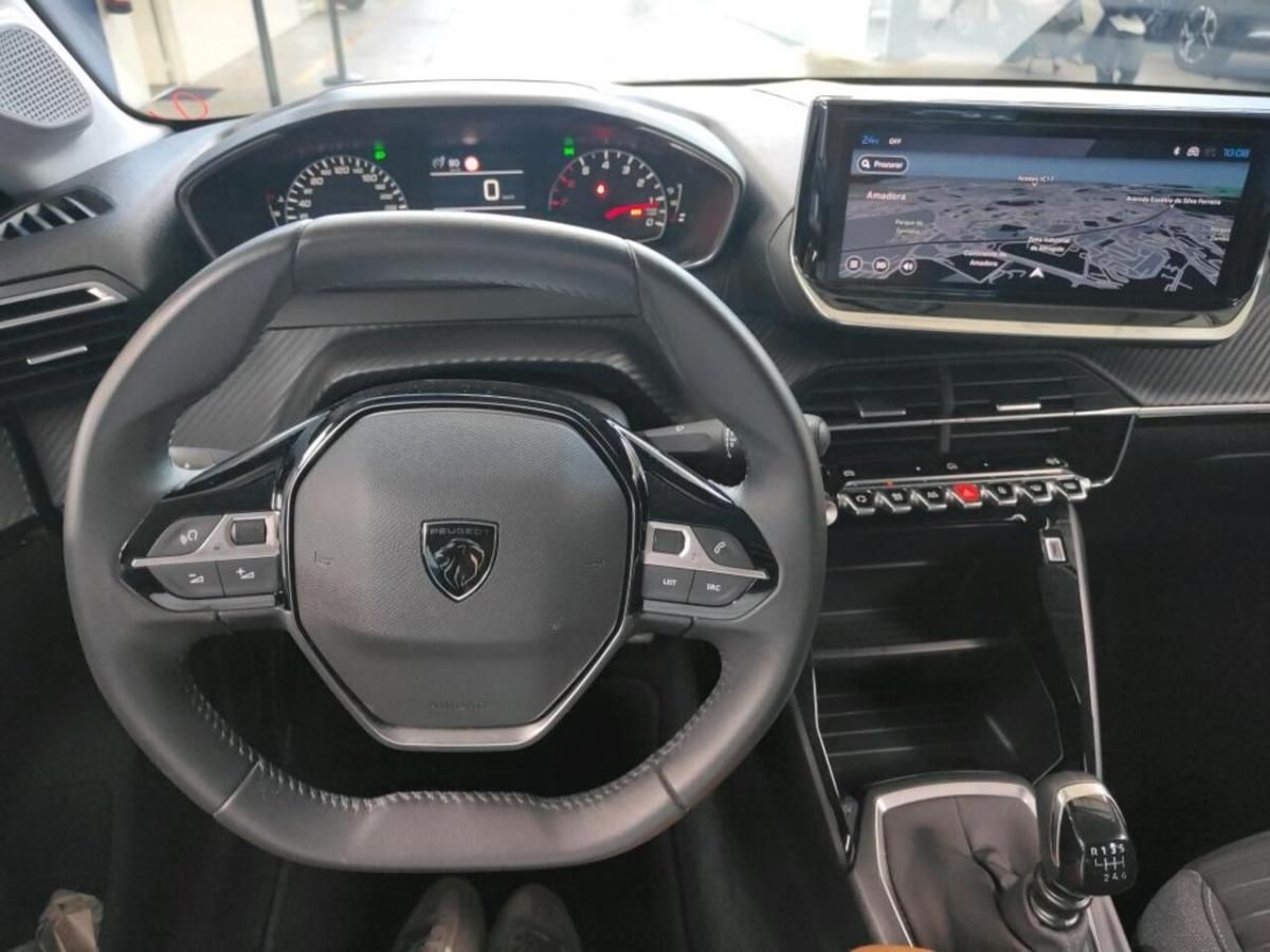peugeot-208-2024-gasolina-1199cc