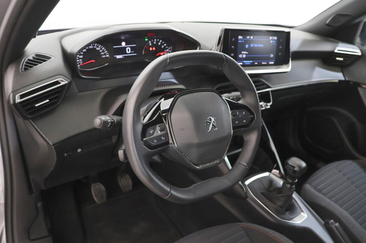peugeot-2008-2022-gasolina-1199cc