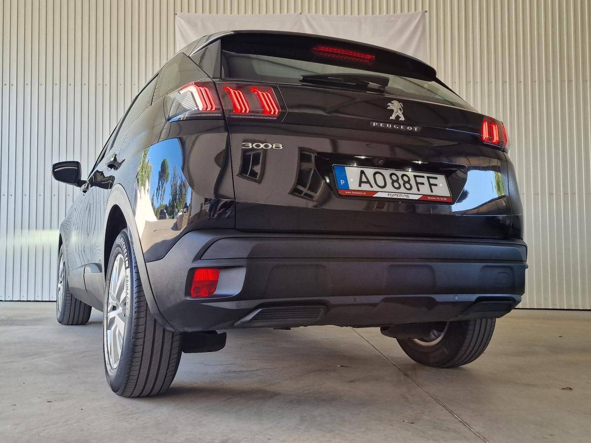 peugeot-3008-2022-diesel-1499cc