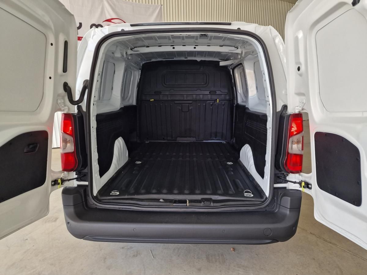 citroen-berlingo-2021-diesel-1499cc