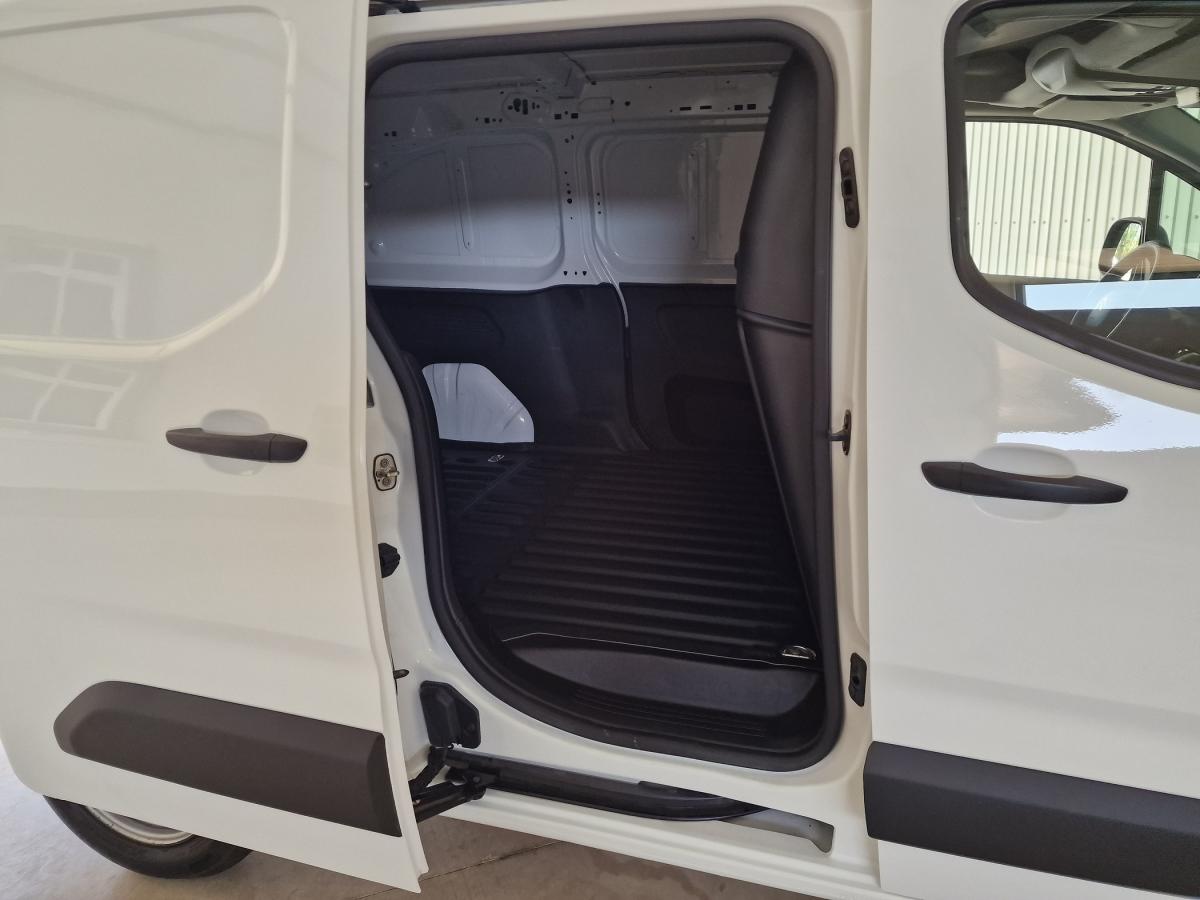 citroen-berlingo-2021-diesel-1499cc