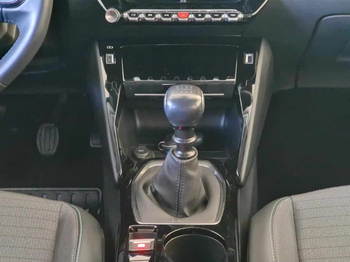 peugeot-2008-2022-diesel-1500cc