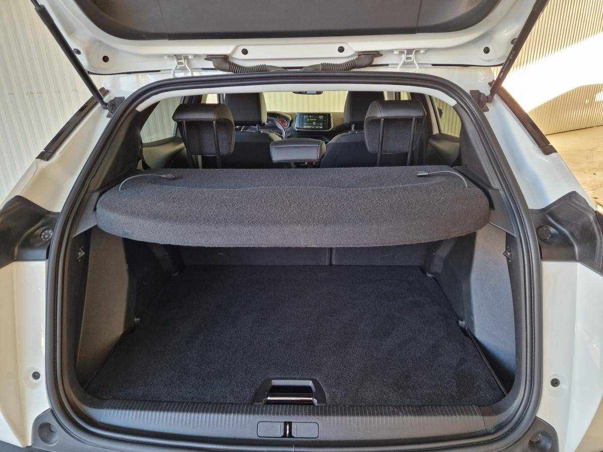 peugeot-2008-2022-diesel-1500cc