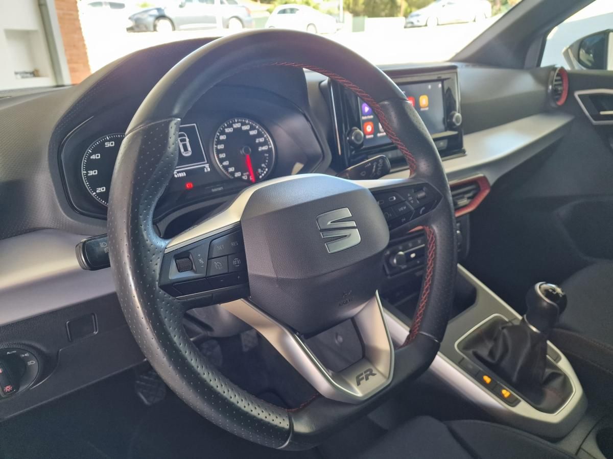 seat-arona-2022-gasolina-999cc