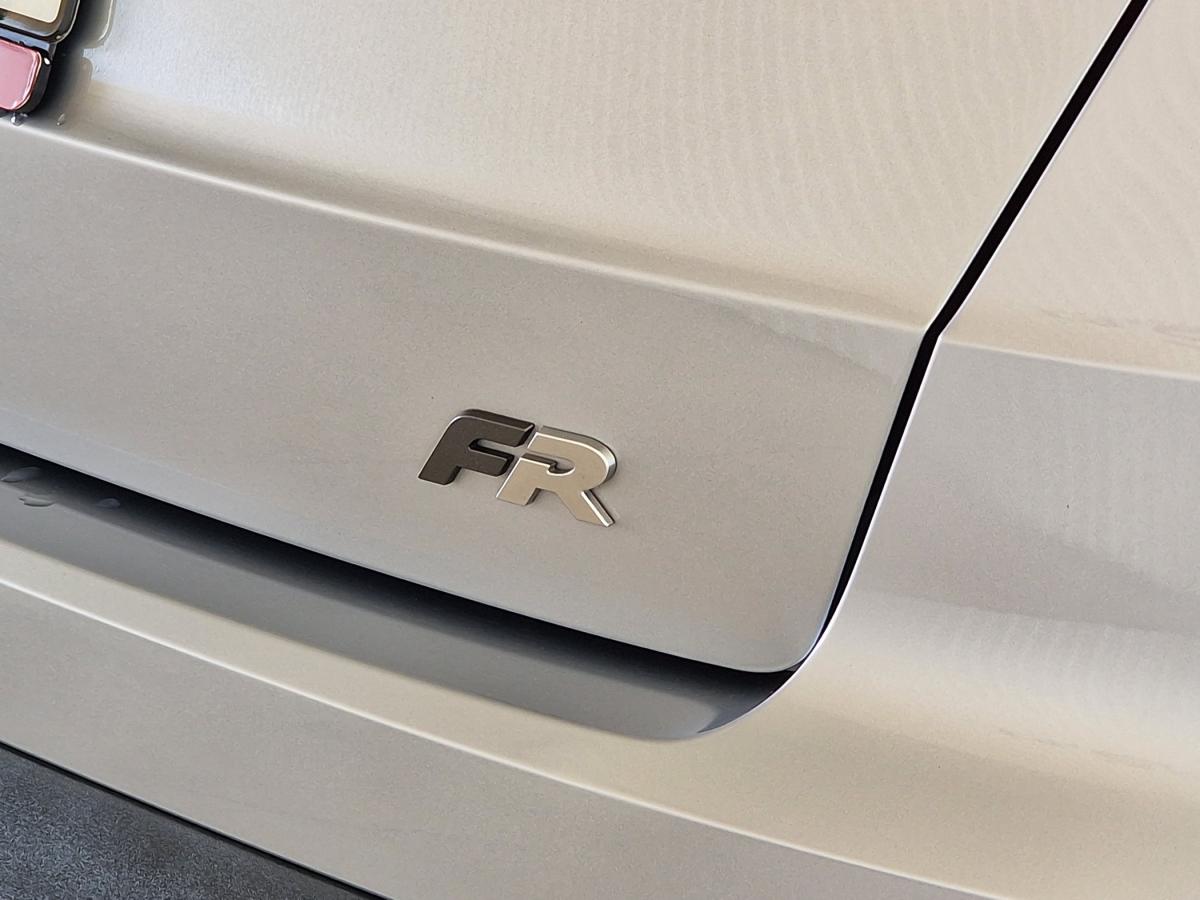 seat-arona-2022-gasolina-999cc