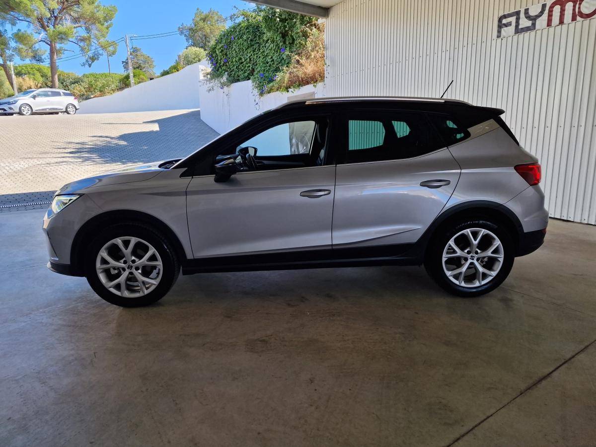 seat-arona-2022-gasolina-999cc