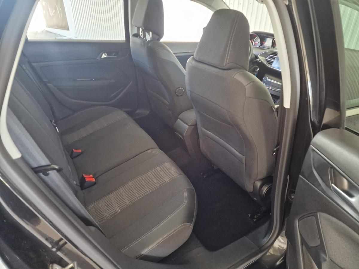 peugeot-308-sw-2019-diesel-1499cc