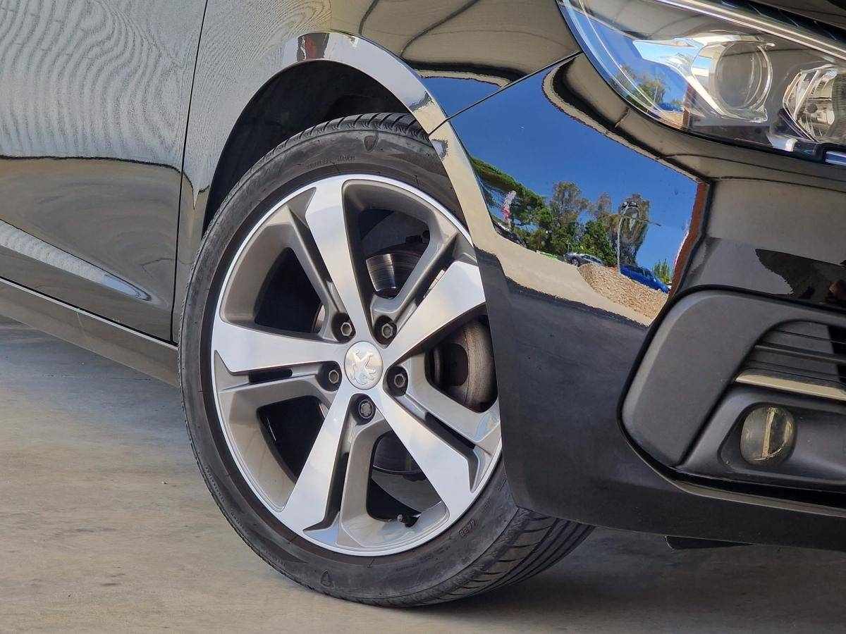 peugeot-308-sw-2019-diesel-1499cc