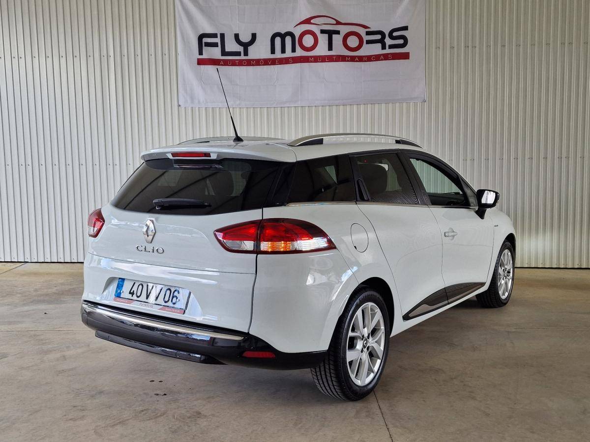 renault-clio-sport-tourer-2018-diesel-1461cc