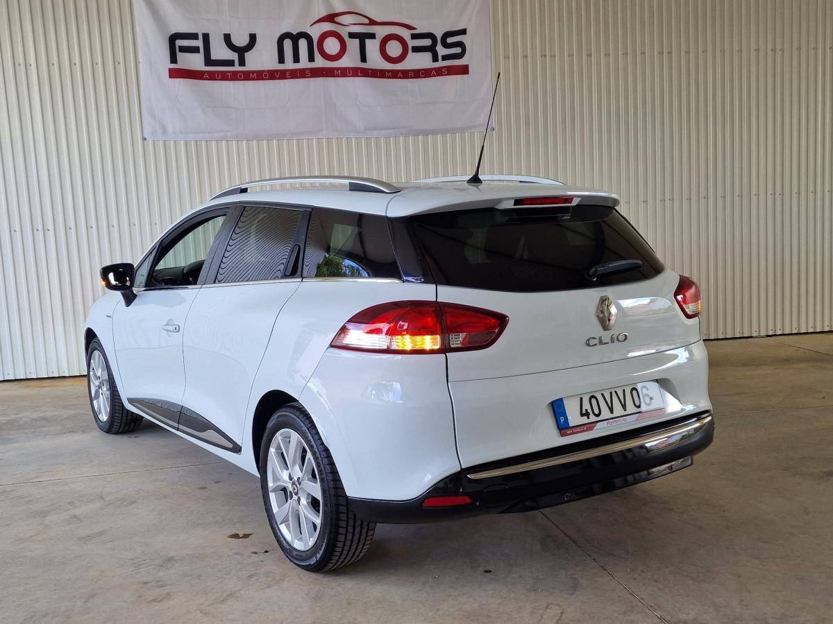 renault-clio-sport-tourer-2018-diesel-1461cc