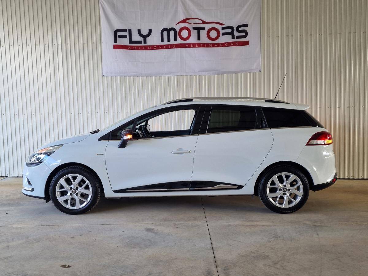renault-clio-sport-tourer-2018-diesel-1461cc