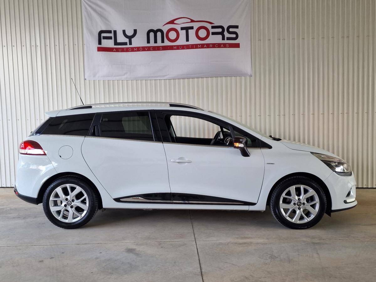 renault-clio-sport-tourer-2018-diesel-1461cc