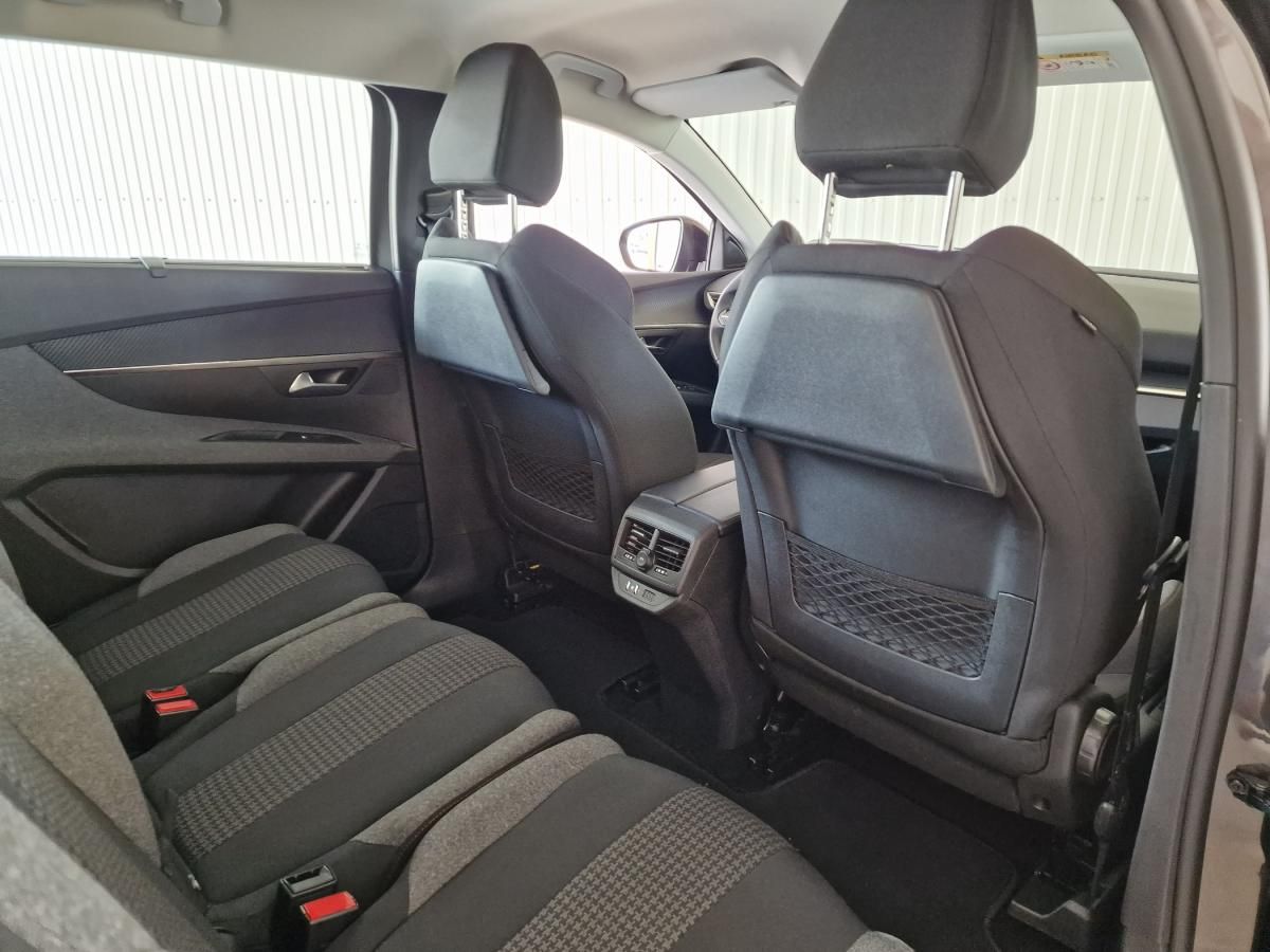 peugeot-5008-2021-diesel-1499cc