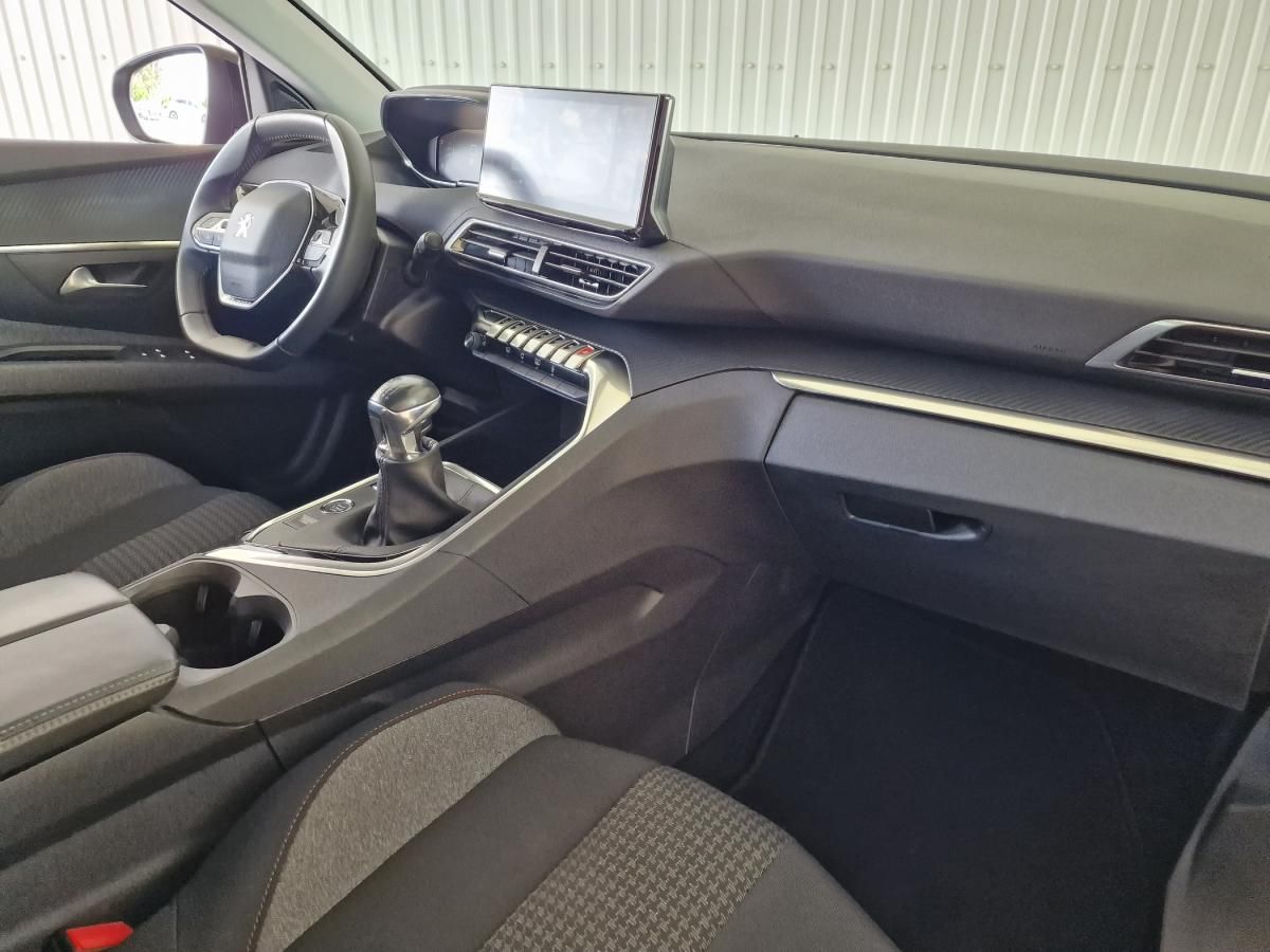 peugeot-5008-2021-diesel-1499cc