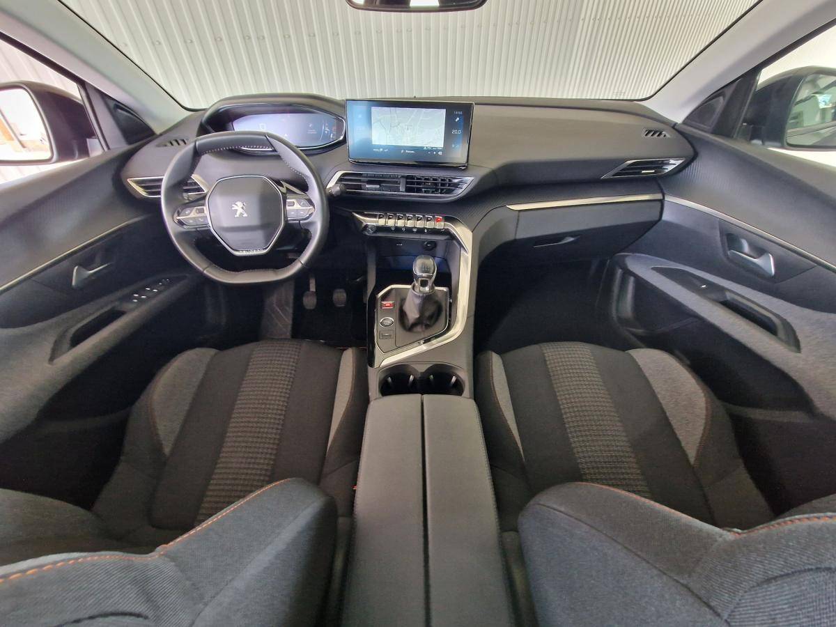 peugeot-5008-2021-diesel-1499cc