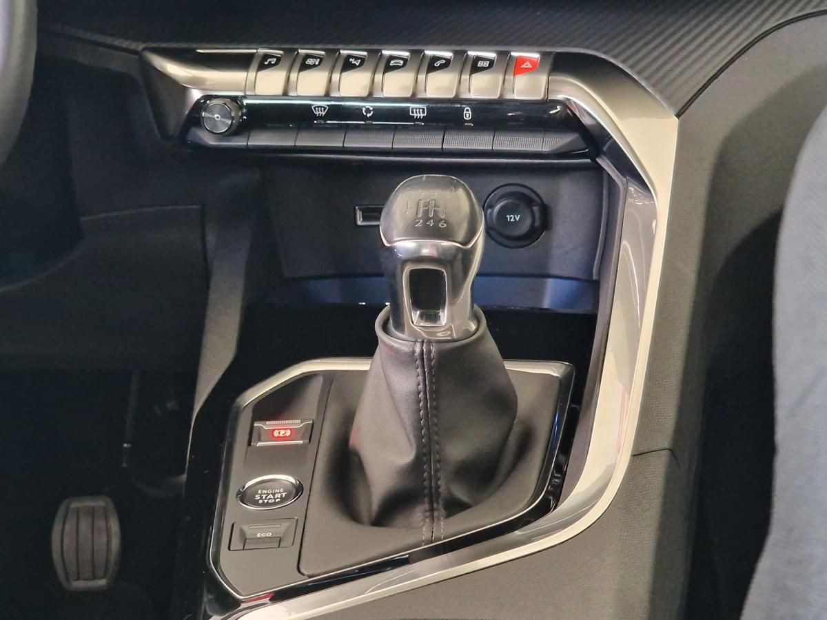 peugeot-5008-2021-diesel-1499cc
