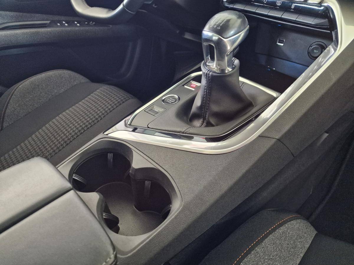 peugeot-5008-2021-diesel-1499cc