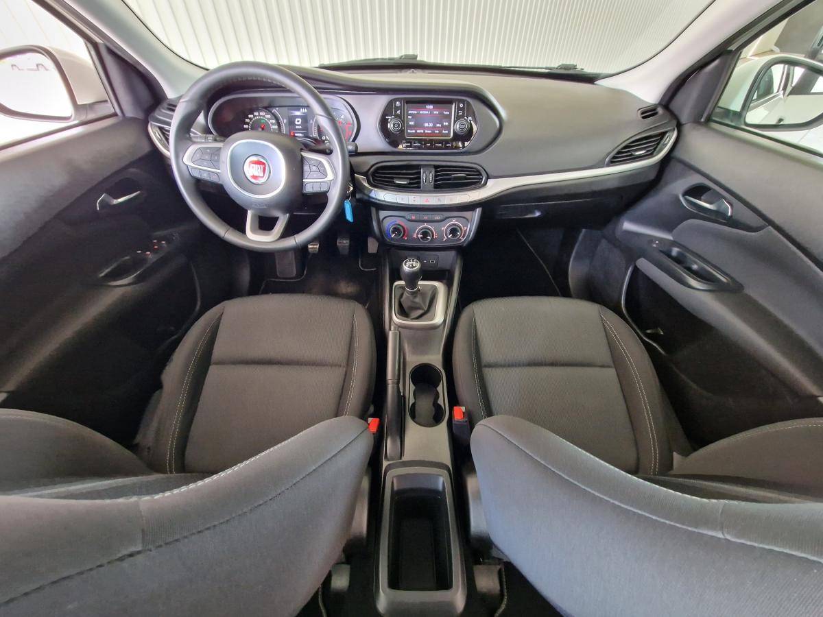 fiat-tipo-station-wagon-2018-diesel-1248cc
