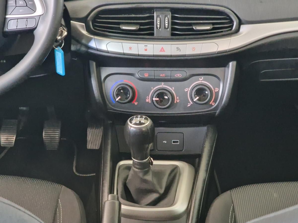 fiat-tipo-station-wagon-2018-diesel-1248cc