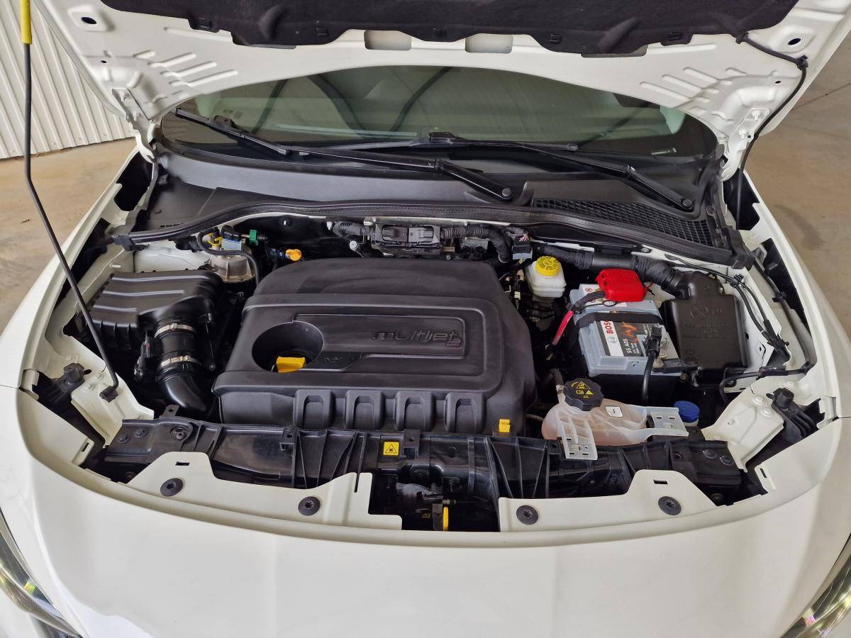 fiat-tipo-station-wagon-2018-diesel-1248cc