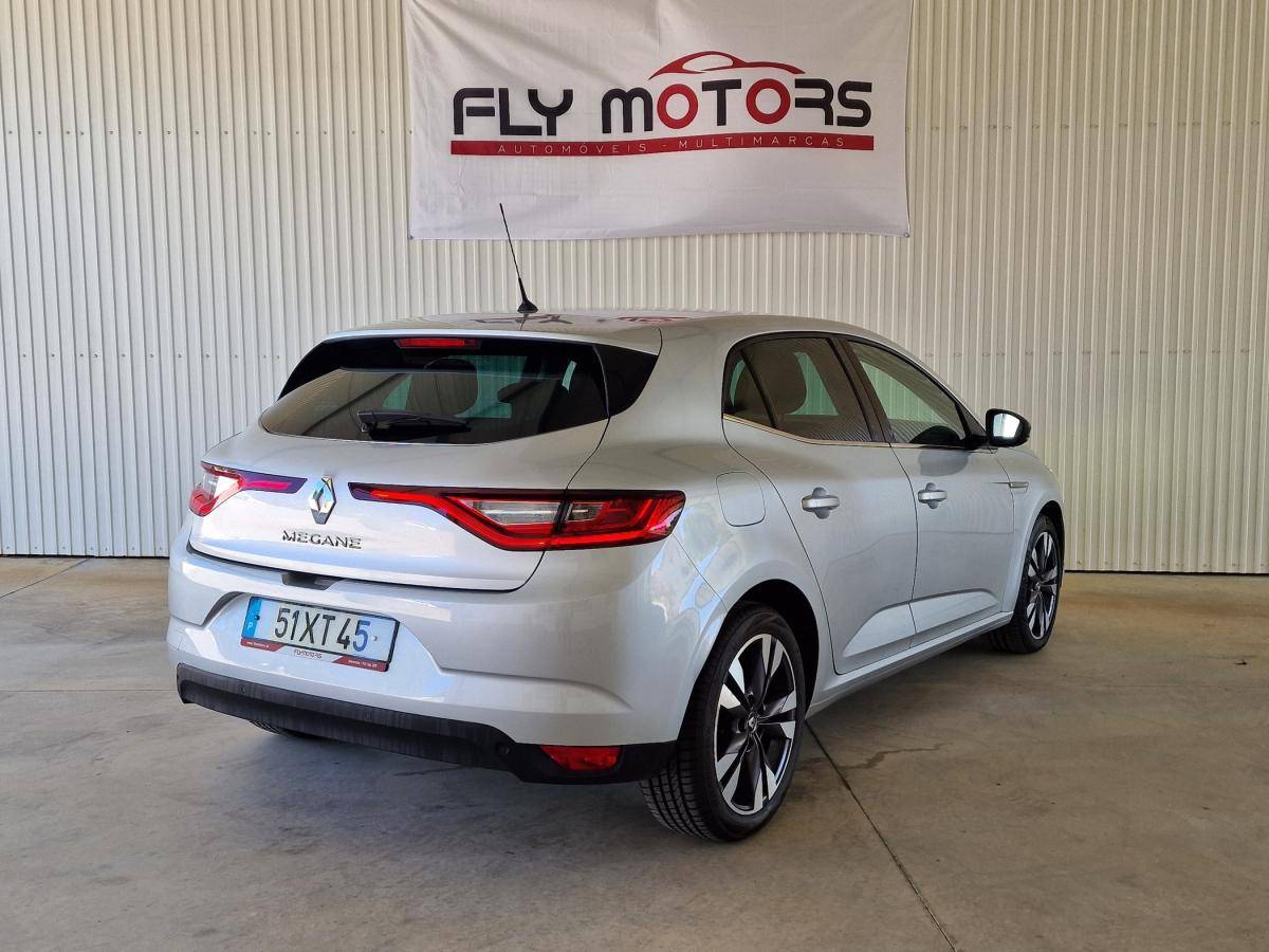 renault-megane-2019-diesel-1461cc