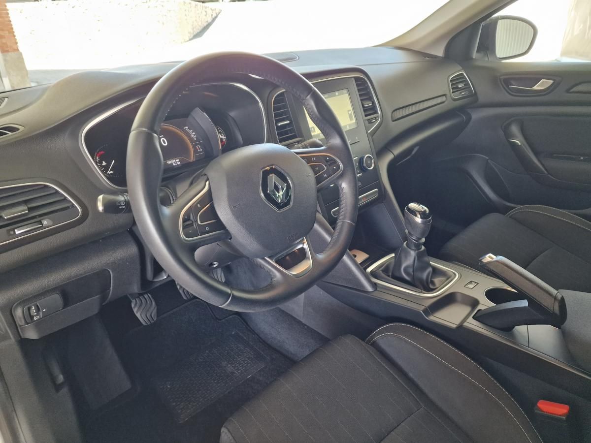 renault-megane-2019-diesel-1461cc