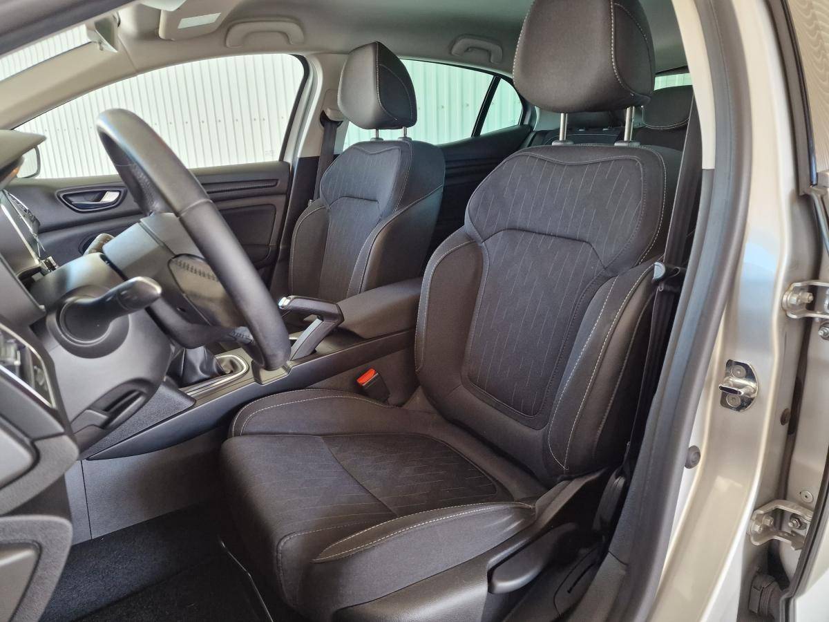renault-megane-2019-diesel-1461cc