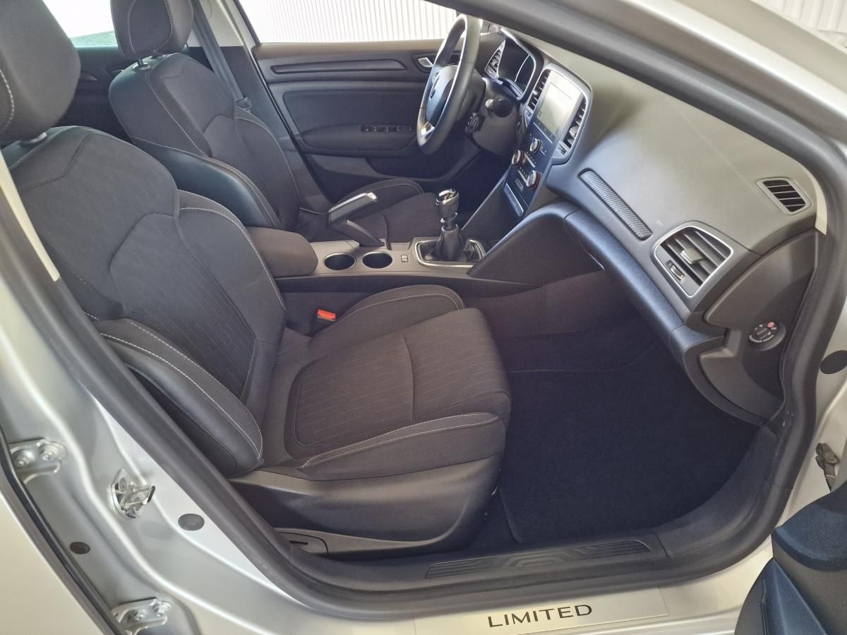 renault-megane-2019-diesel-1461cc