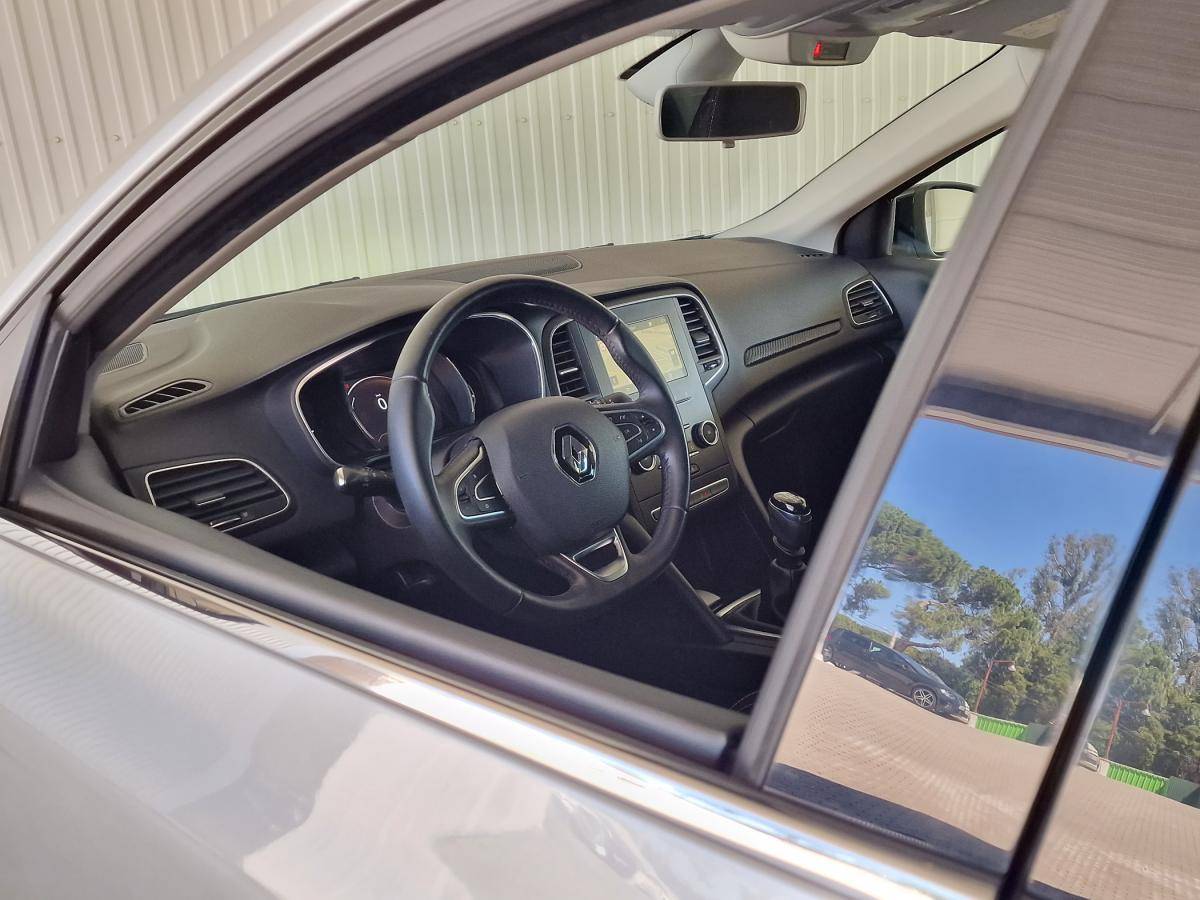 renault-megane-2019-diesel-1461cc