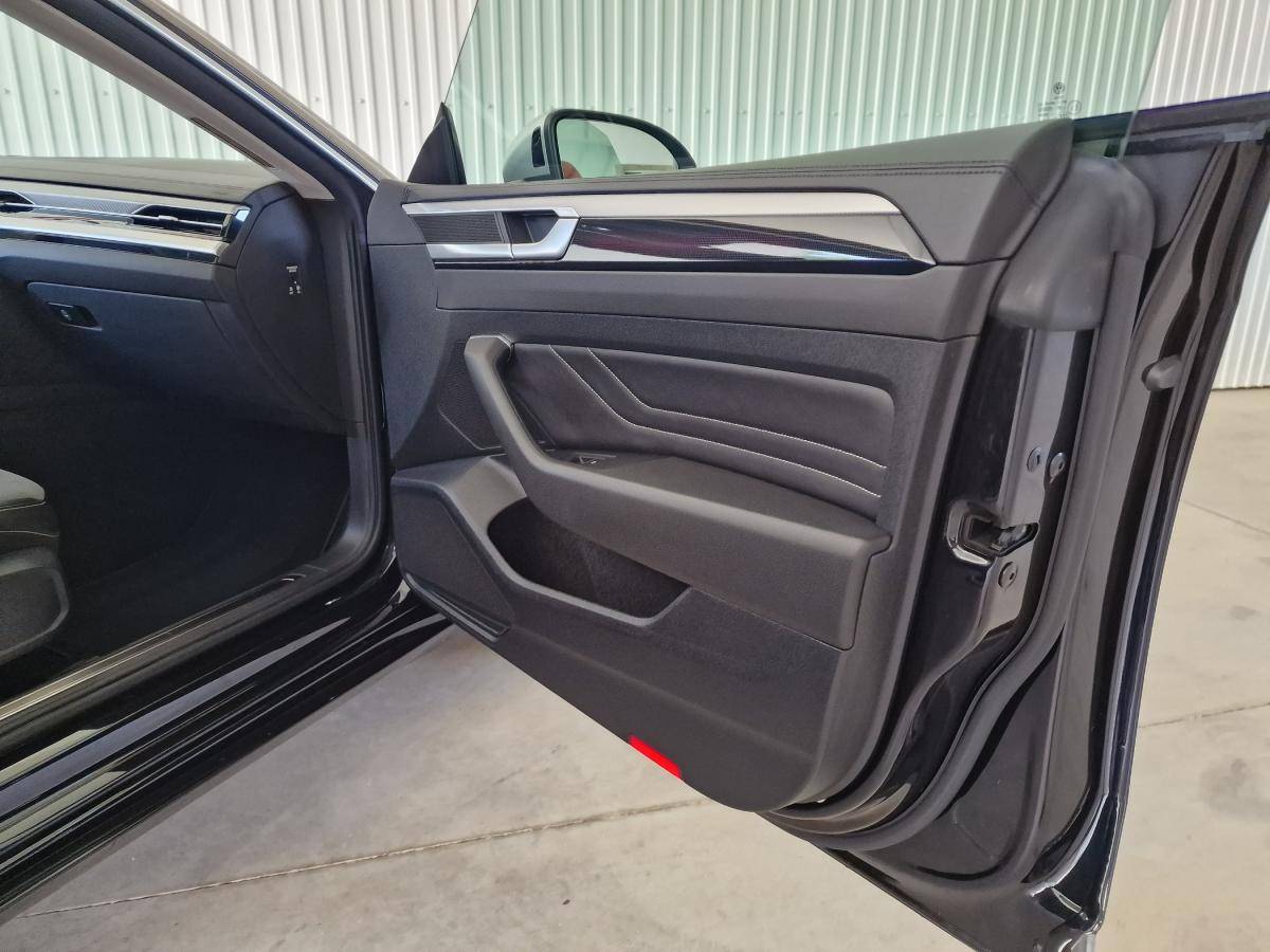 volkswagen-arteon-2022-hibrido-a-gasolina-1395cc