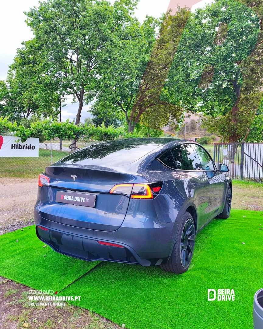 tesla-model-y-2021-eletrico-0cc