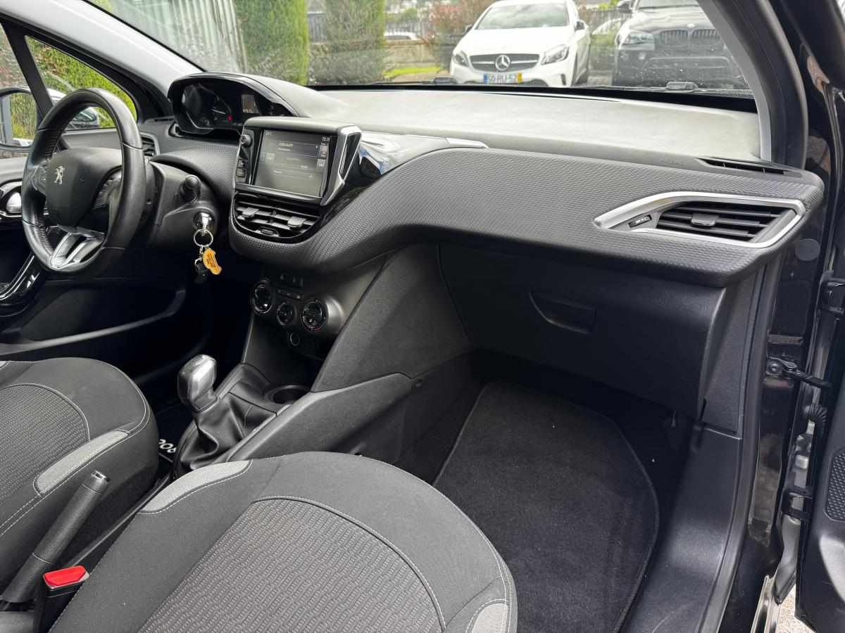 peugeot-208-1-6-bluehdi-2016-diesel-1560cc