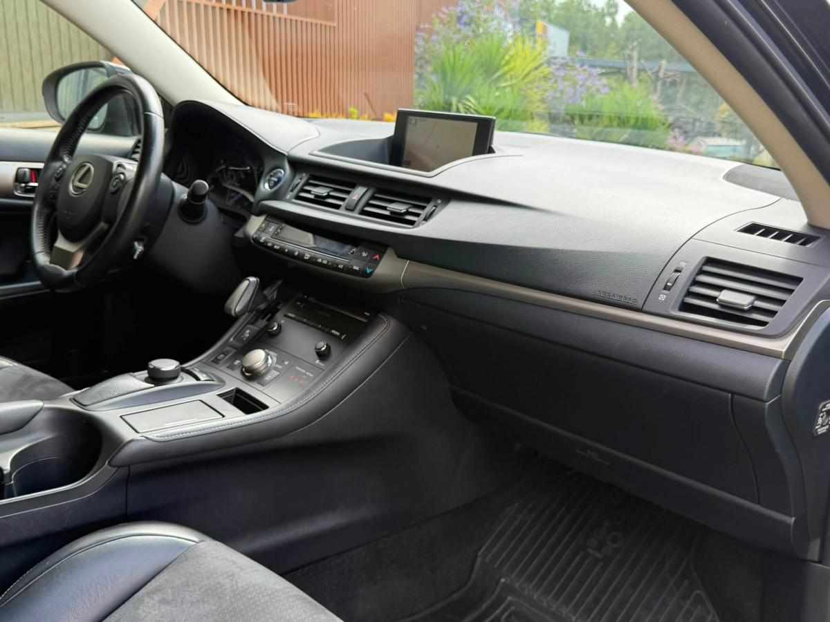 lexus-ct-1-8-2015-gasolina-1798cc