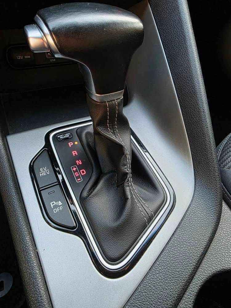 kia-niro-hybrid-1-6-gdi-2020-gasolina-1580cc